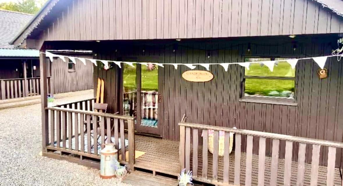 Braemar Lodge Cabins Not For Profit Exterior foto