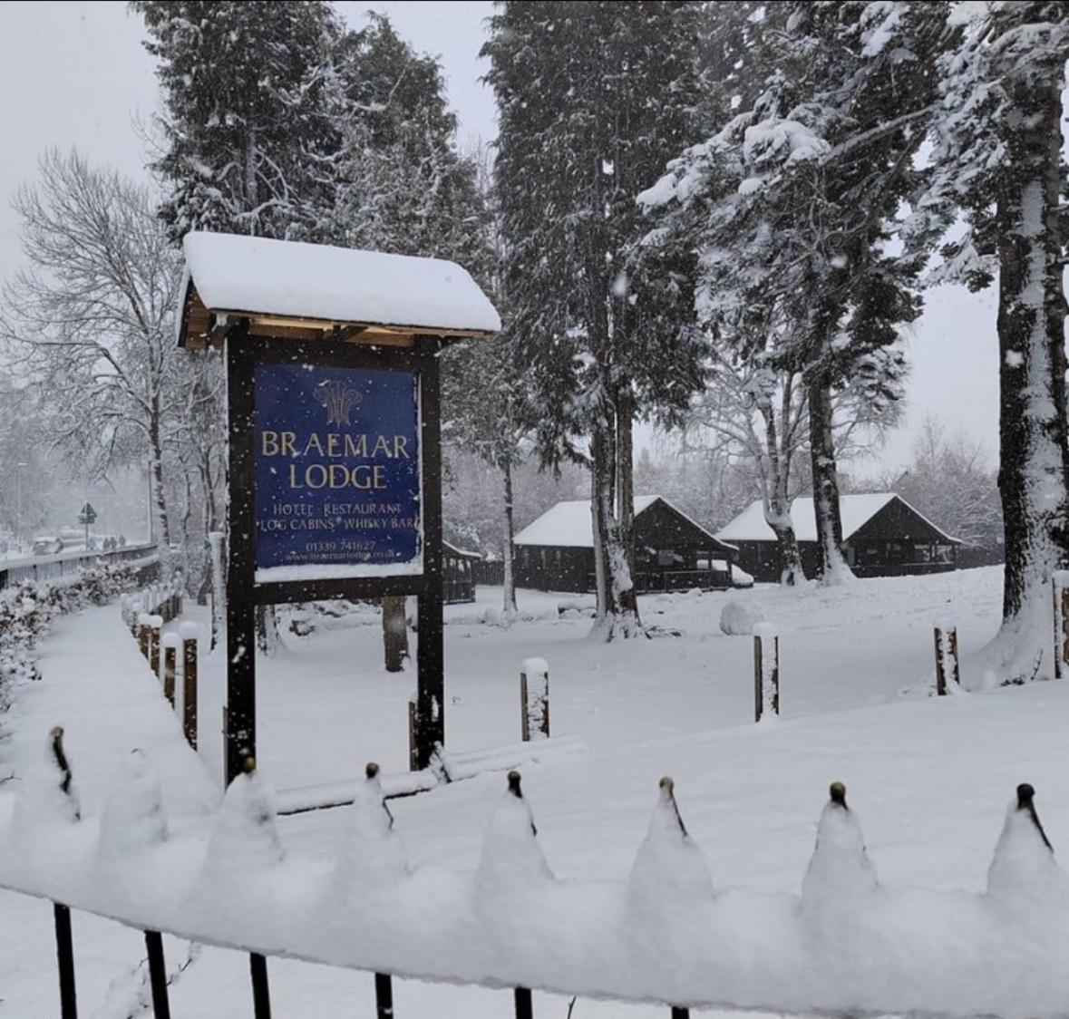 Braemar Lodge Cabins Not For Profit Exterior foto